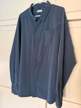 COLUMBIA SPORTSWEAR COMPANY BLUE BUTTON-DOWN LONG SLEEVE SHIRT SIZE XXL 🌟EUC🌟